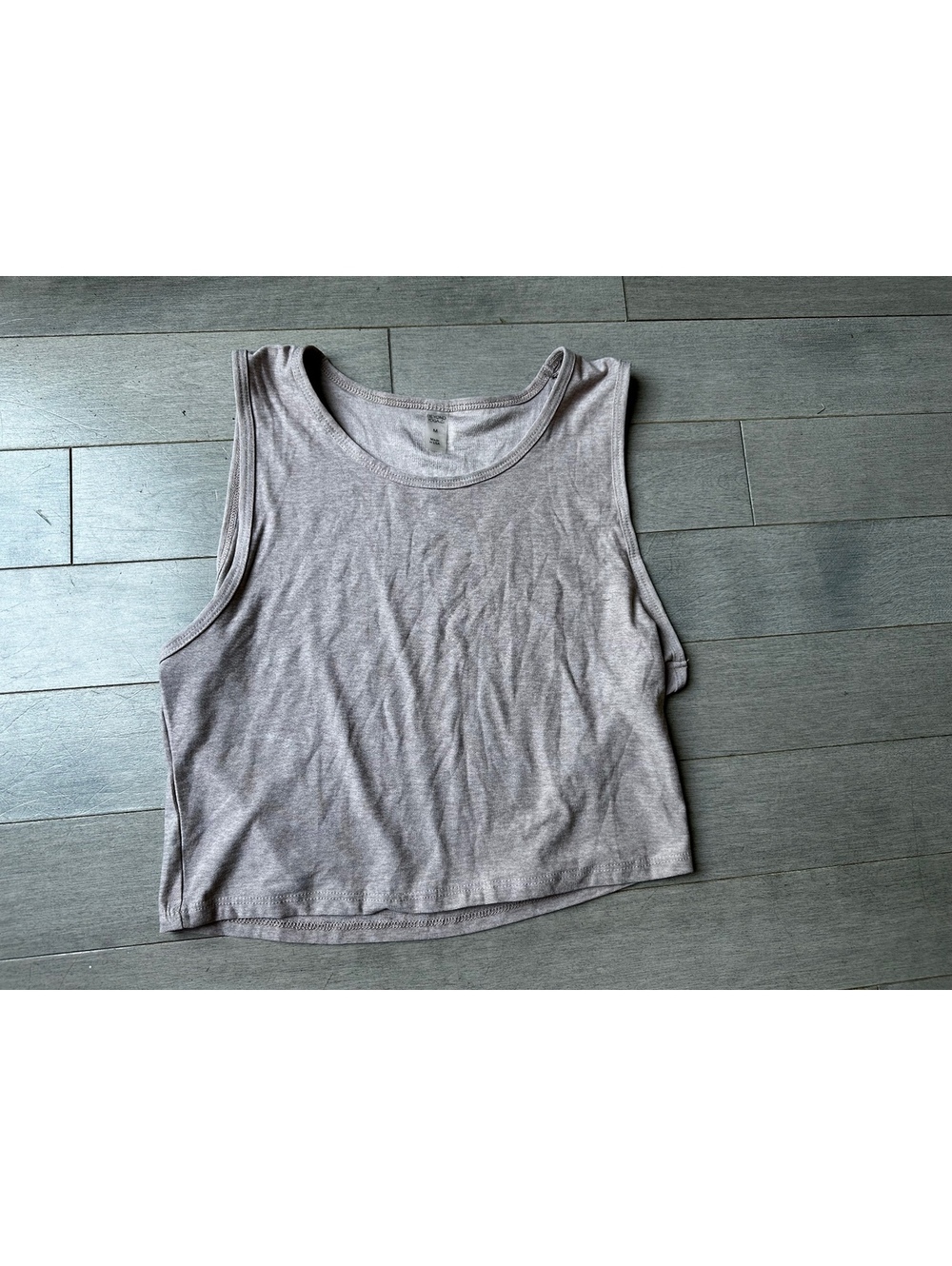 Women’s Beyond Yoga Medium Sleeveless athletic activewear Crop Top Tank gym